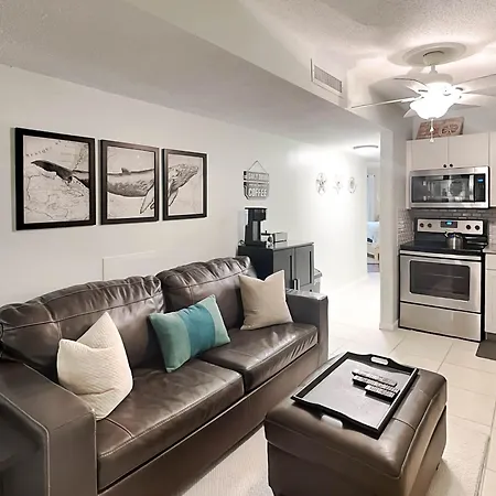 Ocean Walk 106B Apartment